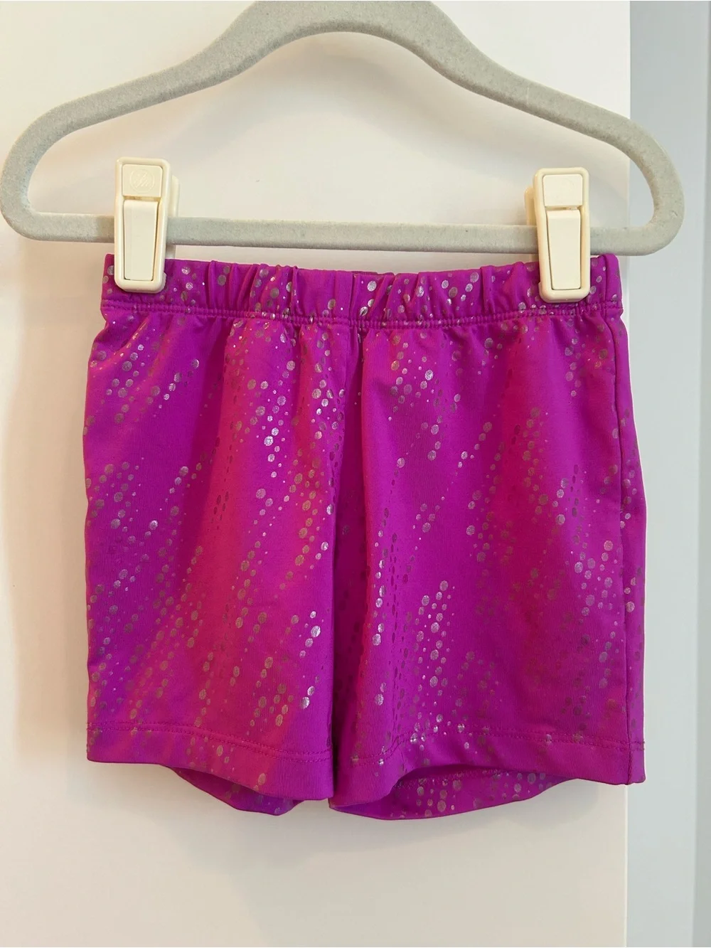 Girls' Shiny Magenta Dance Leotard & Shorts Set - Size S/CH 6/6x